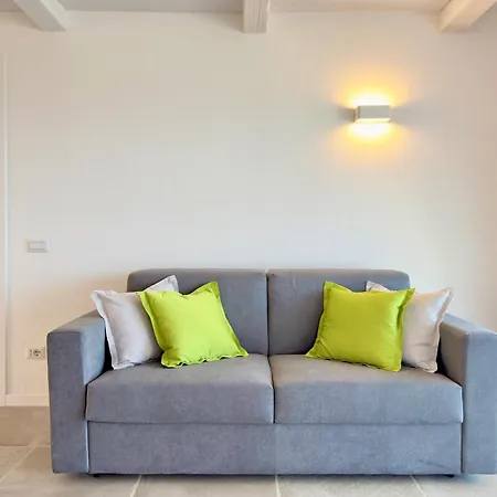 223 Seafront Apartment With Beach Access In Baja Sardinia - By Coral Property Baja Sardinia