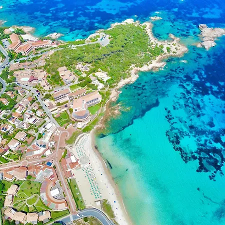 Lejlighed 223 Seafront Apartment With Beach Access In Baja Sardinia - By Coral Property *