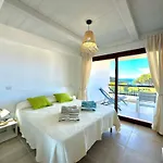 223 Seafront With Access In - By Coral Apartman *